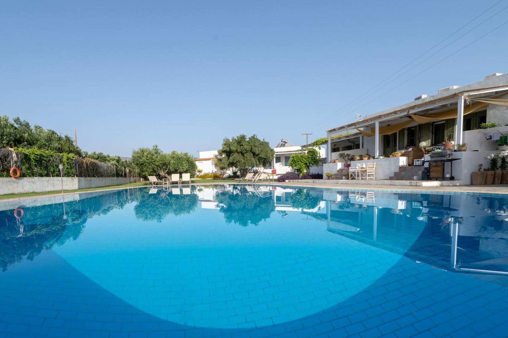 Aeolus Pool Apts Palekastro Luaran gambar